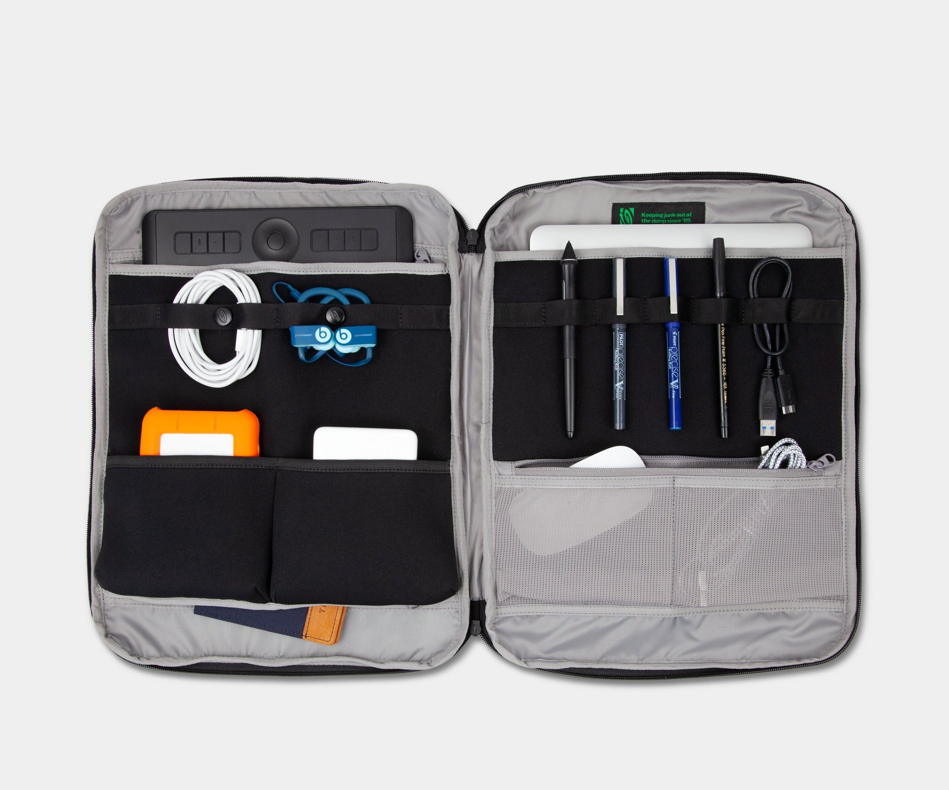 Stealth Folio Organizer