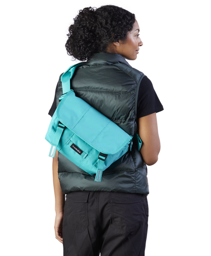 Flight Classic Messenger Bag